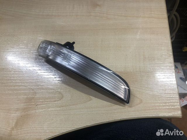 Повторитель поворота в зеркало Ford Focus 2 купить в Омске | Запчасти ...