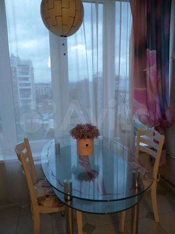 2-к. квартира, 60 м², 5/10 эт.