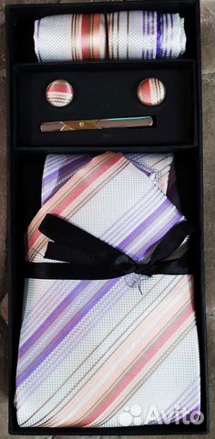 Новый, мужской,красивый галстук