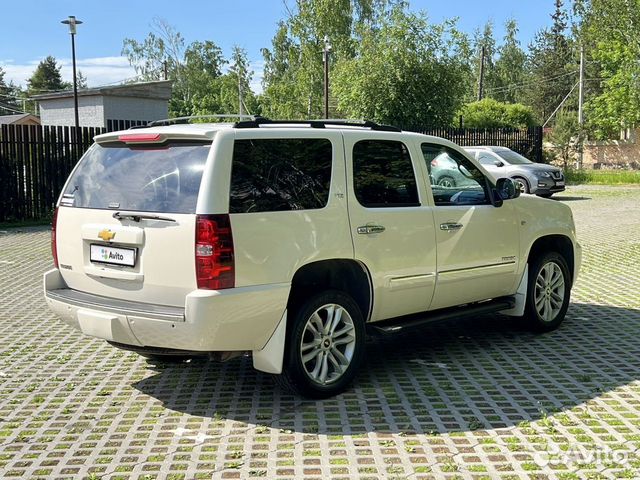 Chevrolet Tahoe 5.3 AT, 2012, 200 000 км