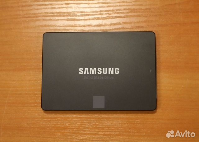 Твердотельный накопитель Samsung 870 Evo 500Гб