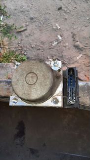 Блок абс (насос) Nissan Note E11