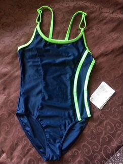 Купальник слитный, новый (изгот. спб)