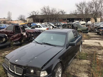 BMW 318 E36 1993 г Разборка частями