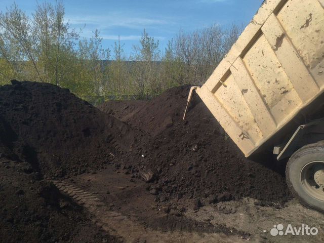 Земля чернозем плодородный грунт сеяный чернозём