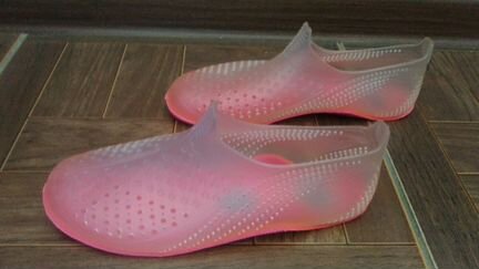 Тапочки для плавания