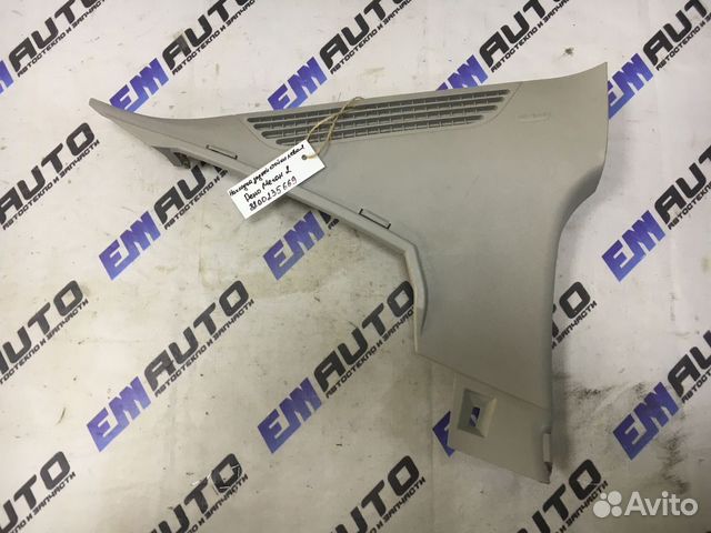 Накладка задней стойки левая Рено Меган 2