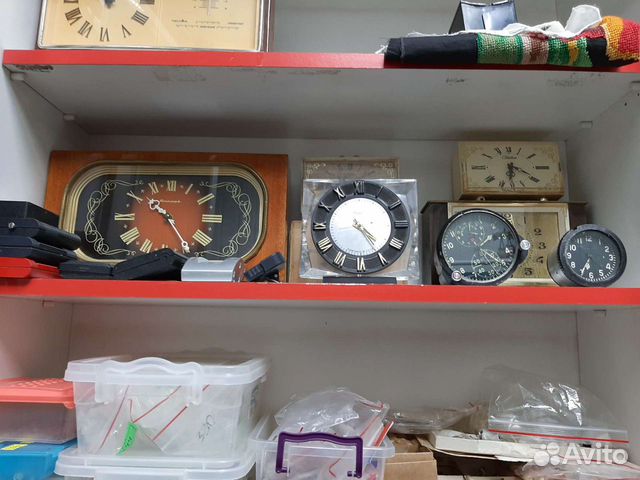 Различные часы времен СССР и другие, будильники, н