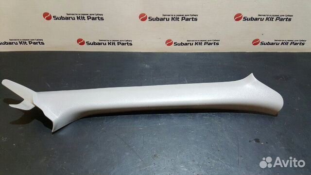 Накладка передней правой стойки Subaru Impreza Wrx