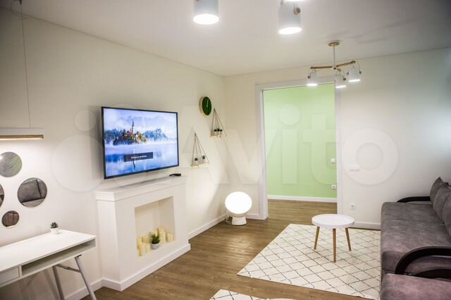 2-к. квартира, 72 м², 1/7 эт.