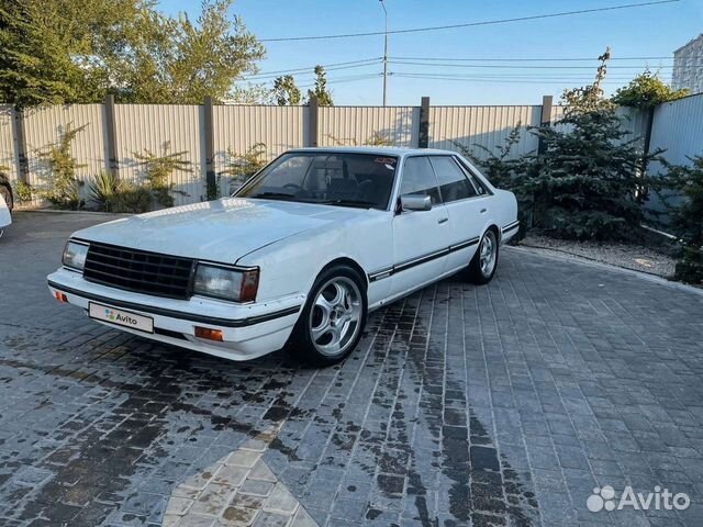 Nissan laurel 1984