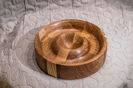 Подставка для яйца. Дуб, ясень. Ручная работа