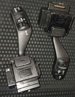 Подрулевой переключатель Ford Focus 2 дорест