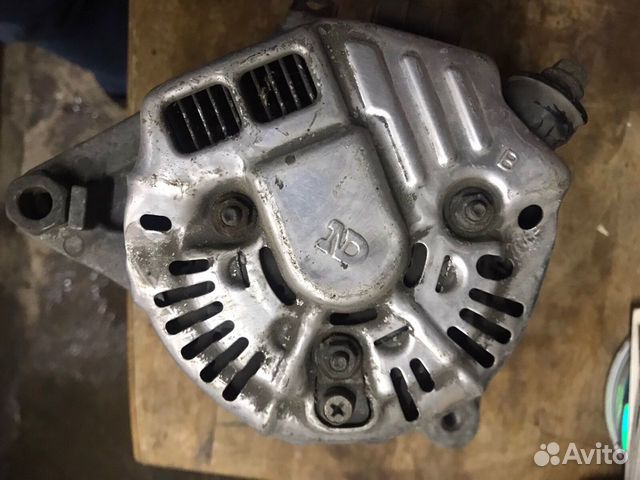 Генератор toyota corolla 120