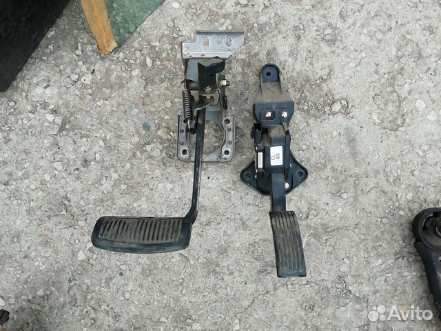 Педали santa fe 2006г