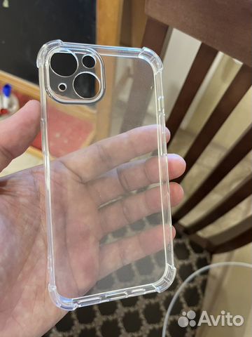 Чехол на iPhone 13