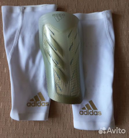 Щиток Adidas X20 Pro правый разм. S