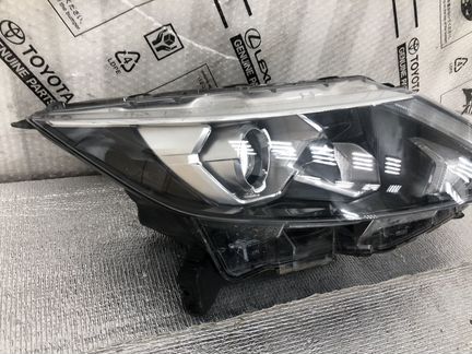 Фара правая Nissan Qashqai J11 J 11 Led