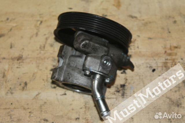 Насос гур кронштеин Chevrolet Rezzo Tacuma 1.6