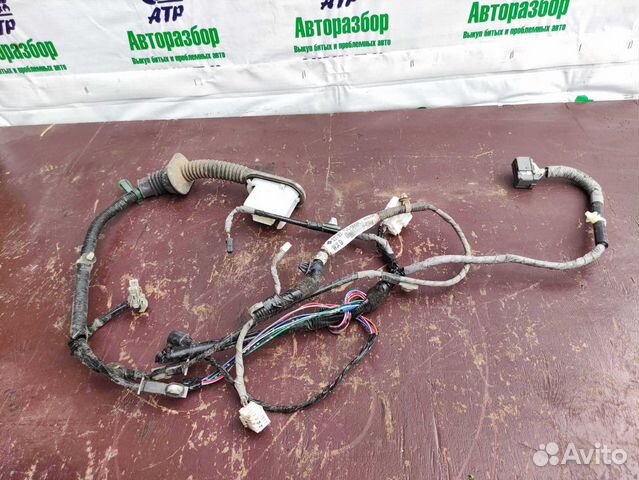 Проводка двери передней правой Honda Accord 8