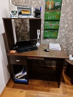 Компьютерный стол