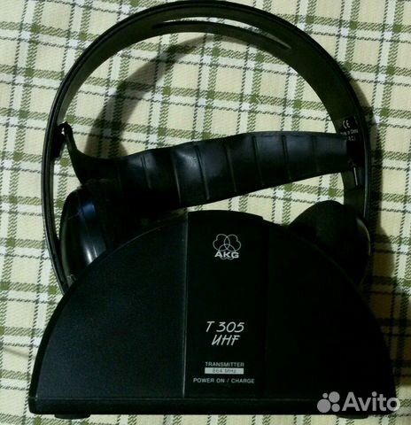 Наушники AKG K305UHF 100 Ом беспроводные