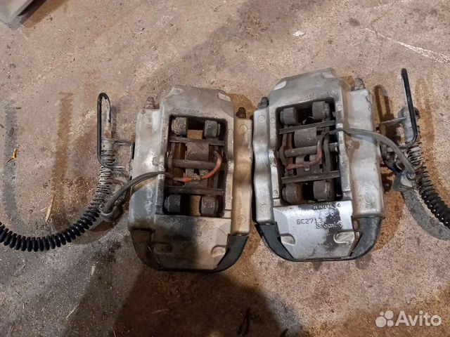 Тормозные суппорты задние Porsche Cayenne