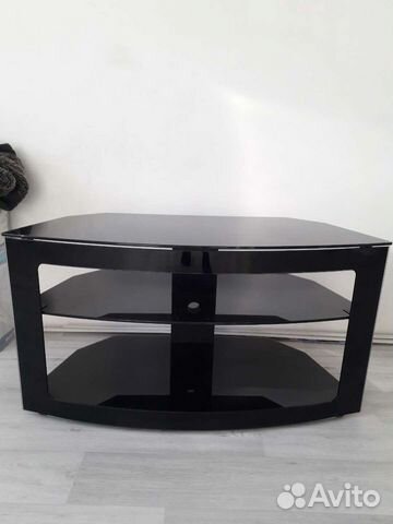 Тумба под тв из стекла