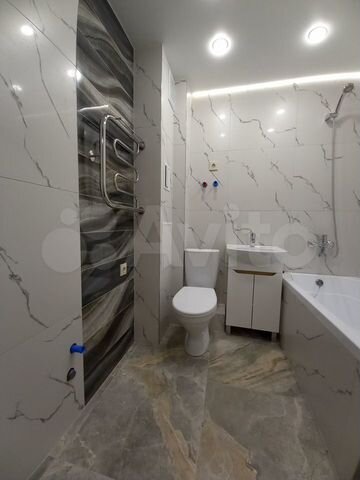 2-к. квартира, 60 м², 2/16 эт.