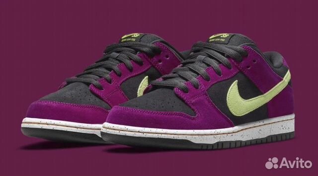 dunk sb low red plum