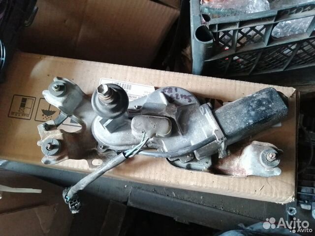 Мотор заднего стеклоочистителя Toyota 4Runner Surf