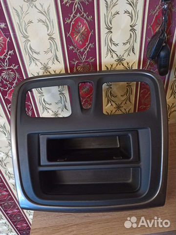 Рамка магнитолы 1 дин на Рено