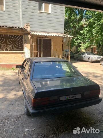 Audi 80 1.3 МТ, 1984, битый, 256 000 км