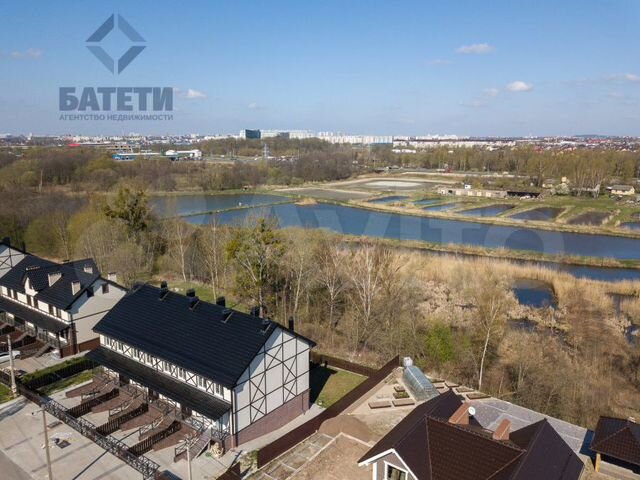 Таунхаус 240 м² на участке 2,6 сот.