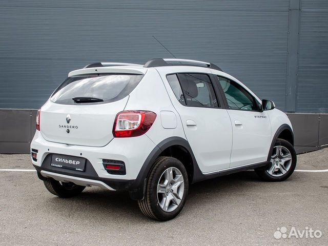 Renault Sandero Stepway 1.6 CVT, 2022, 8 км