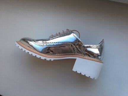 Лоферы Stradivarius