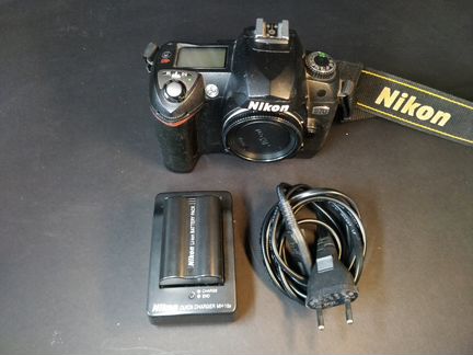 Зеркальный фотоаппарат nikon d 70