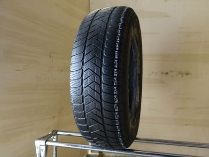 265 45 20 Pirelli Scorpion Winter hnm4