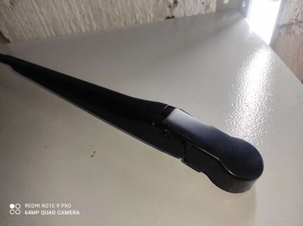 Поводок стеклоочистителя левый форд транзит