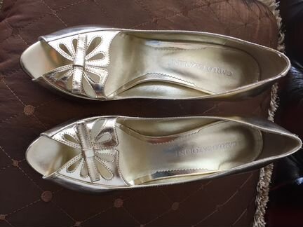 Carlo Pazolini золотые туфли