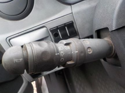 Переключатель подрулевой Ивеко Дейли 3 42560682