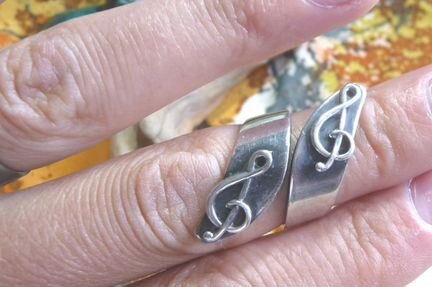 Винтажное серебряное кольцо