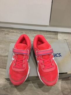 Кроссовки asics