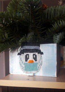 Снеговик в маске