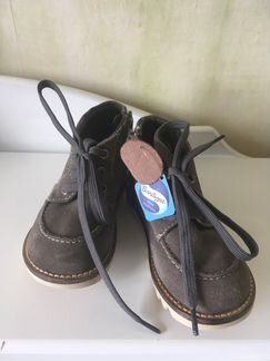 Новые туфли, ботинки, кроссовки