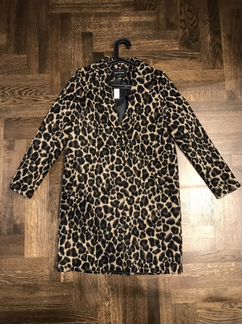 Пальто женское (новое)