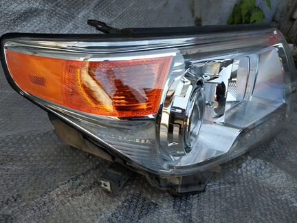 Фара правая Toyota Land Cruiser 201