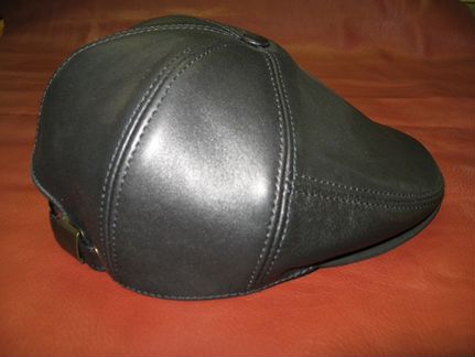 Кожаная кепка