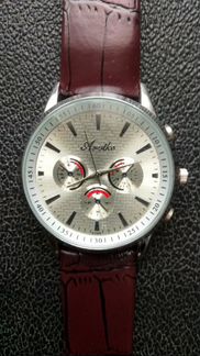 Часы кварцевые