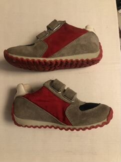 Кроссовки naturino 24 р